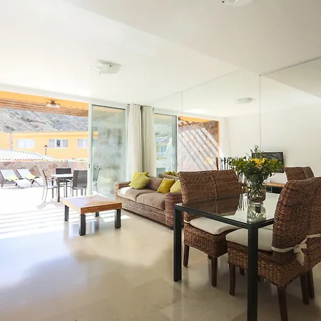 Casa En Zona Tranquila De Tauro Feriehus